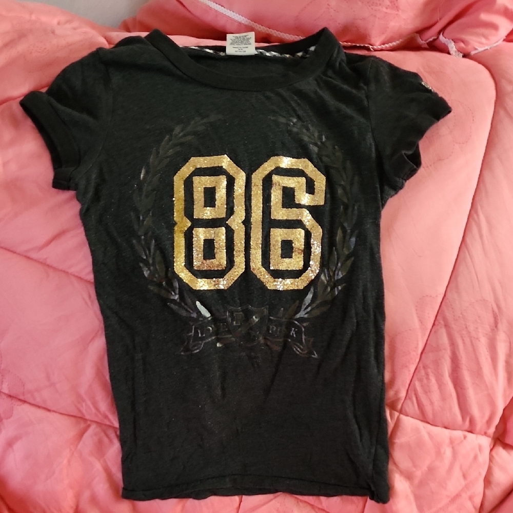 Black and Gold Short Sleeve Tee with Bold Graphic